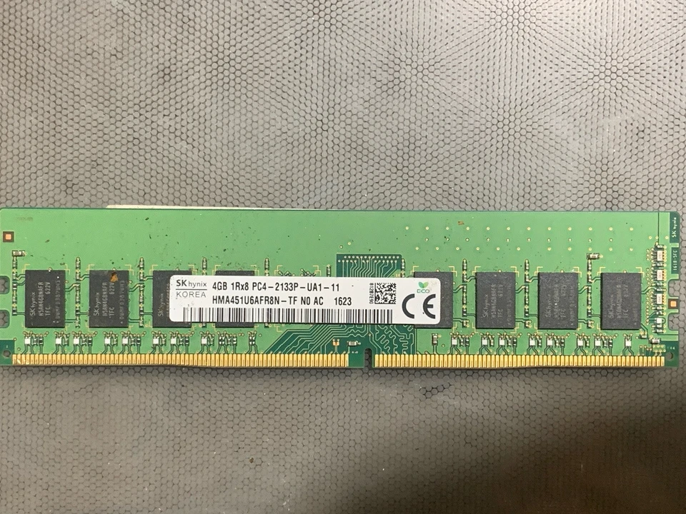 SK HYNIX 4GB 1RX8 PC4-2133P-UA1-11 HMA451U6AFR8N-TF N0 AC - Immagine 1 di 1