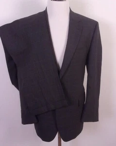 EUC Jos. A. Bank Men's 100% Wool Gray Windowpane Check 2 Pc Business Suit 44 R - Picture 1 of 7