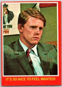 1976 O-Pee-Chee Happy Days #21 It's so nice to feel wanted V35733