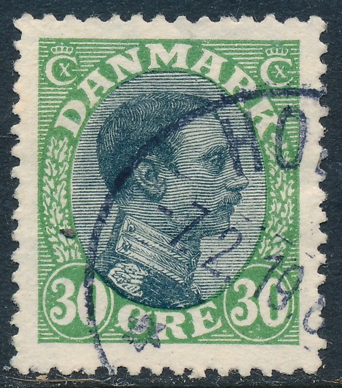 Dinamarca Scott 111/AFA 103, 30Ø verde/negro Chr X, XF usado Foto 1 de 1