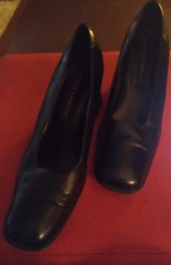 Hillard & Hanson Womens Leather Pumps/Dress Shoes 10M Black - Picture 1 of 7
