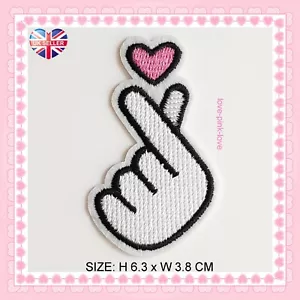 πΈ K POP FINGER HEART Full Embroidered Applique Iron Sew On Patch Badge UK πΈ - Picture 1 of 2