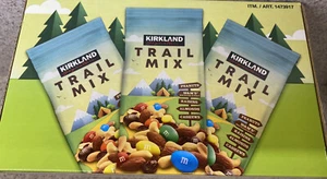 Kirkland Signature Trail Mix Snack Packs, Trail Mix, 2 oz, 28-count- KOSHER - Picture 1 of 4
