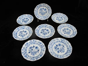 MEISSEN Blue Onion Porcelain 6 1/2" Scallop Rim BREAD & BUTTER Plate Set of 8 - Picture 1 of 10