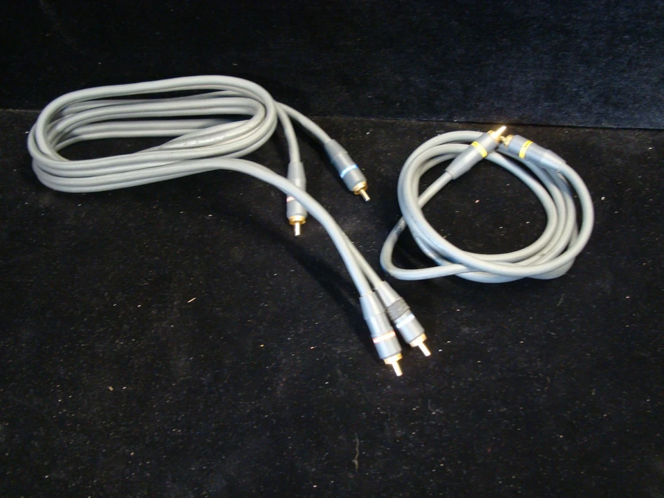 Monster Cable SV1/100-6M Monster Standard Video/Interlink 100 A/V Kit (RCA) - Image 1 of 1