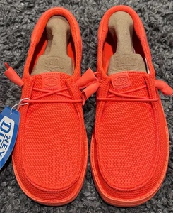 New Hey Dude Women's Wendy Funk Mono Comfort Shoes Size 8 Fiery Coral NWT - Picture 1 of 10