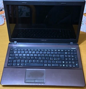 ASUS X53S PROCESSORE i7-SSD 1TB-RAM 8GB-NVIDIA GT 540M 1GB-WIN 10 HOME-GAMING - Foto 1 di 11