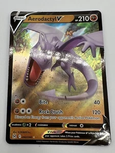 Aerodactyl V 92/196 - (NM) Ultra Rare - Pokemon Lost Origin - Picture 1 of 2