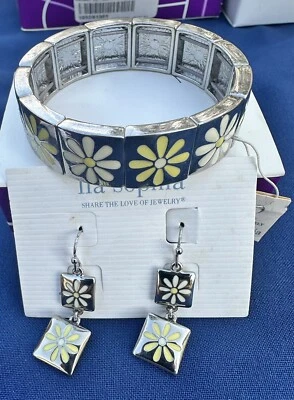 Adorable Lia Sophia "SUN KISSED" Bracelet & Earrings, Daisy, Yellow & White, NWT - Image 1 of 3