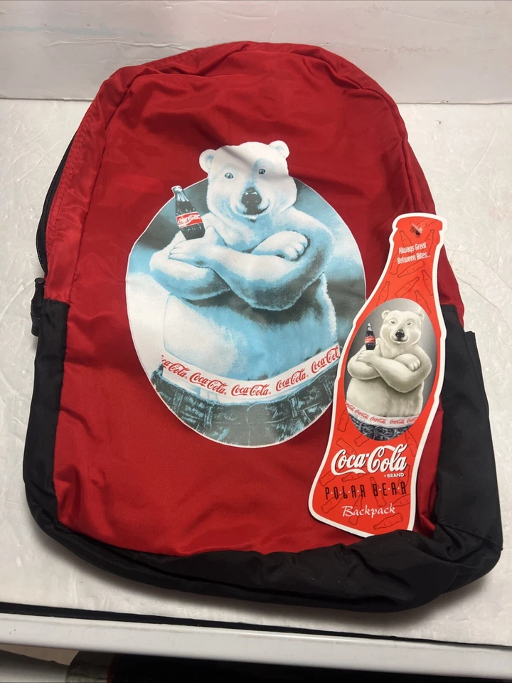 Mochila De Colección COCA COLA Oso Polar Inspirada en Markie Mark Roja Nueva Años 90 Nueva Con Etiquetas Foto 1 de 4
