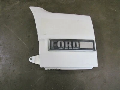 1982 Ford F600 R.H. EXTENSÃO DE PARA-LAMA LATERAL DO PASSAGEIRO - Imagem 1 de 4