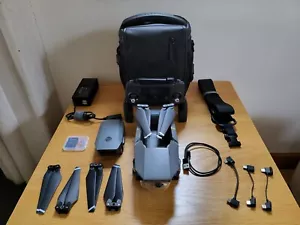 DJI Mavic Pro Drone - 4K Camera - with Sandisk Card / Flight Bag & Accessories - - Picture 1 of 18