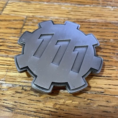 Bioworld Fallout Vault 111 Belt Buckle 3” Silver Toned Metal Gear Bethesda 2018 - Image 1 of 4