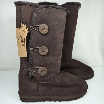 UGG Bailey Button Triplet II Tall Chocolate Boots Größe US 7 - Bild 1 von 4