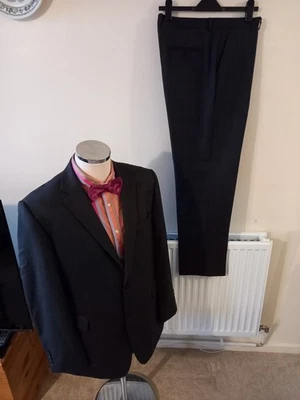 JOHN LEWIS Men's Charcoal Two-Piece Suit C46" Reg W40" L33" Reg Fit Pure Wool - Image 1 of 4