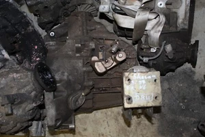 VW Sharan 7M Seat Alhambra Galaxy Schaltgetriebe 2.8 VR6 DBU 5 Gang 152500 km - Bild 1 von 1