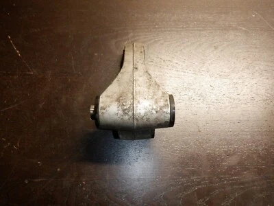 Honda CBR600RR 2004 | Amortiguador trasero nudillo | Usado OEM Foto 1 de 4