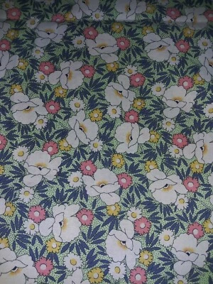 Reta Wareheim Quilting Treasures 2007 Green Floral Cotton Fabric 3 Yards x 44"W - Image 1 of 4