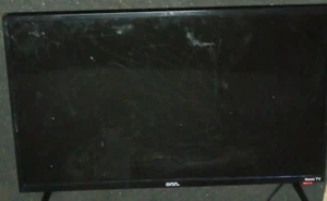 Onn. 32” Roku Smart TV FOR PARTS OR REPAIR ONLY - Picture 1 of 4