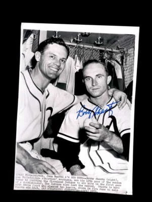 Foto autógrafa original firmada por Bobby Shantz años 50 7x9 Philadelphia A`s Foto 1 de 2