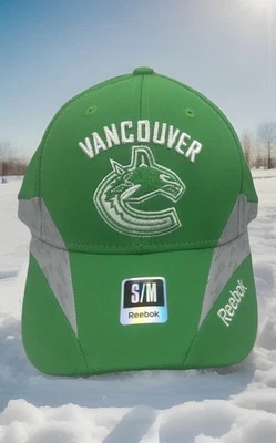 REEBOK NHL VANCOUVER CANUCKS S/M HAT CAP fitted green unisex face off head wear - Image 1 of 4