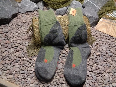2 x Original NL Armee Falke TK1 Adventure Herren Trekking Socken Mil 42-43 *620 - Bild 1 von 2