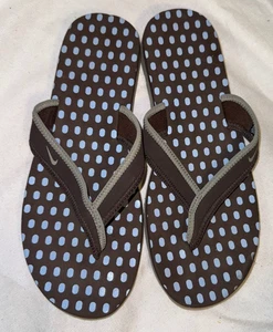 Nike Mujer Chanclas Tanga Sandalias Azul Lunares Marrón Talla 7 Cómodas Sin Cordones - Imagen 1 de 6