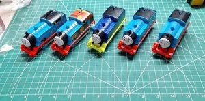 Thomas The Train 2013 lote motorizado de 5 motores - Imagen 1 de 12