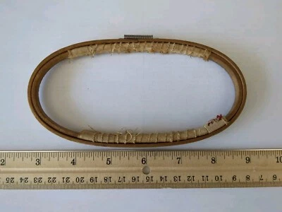 Vintage GIBBS 6” Oval FELT-GRIP Lined Wood Embroidery Hoop Spring Tension USA - Image 1 of 4