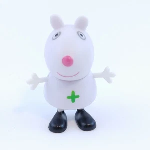 Peppa Pig Friend NURSE SUZY SHEEP 2-1/2" Figure 2003  - Picture 1 of 2