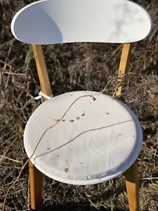 Milchiges rundes Schaumstoffkissen für Stuhl Sitzauflage mit Bändern Terrasse Garten Bistro - Bild 1 von 12