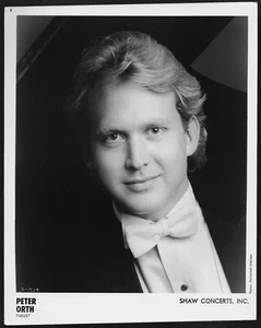 Peter Orth Classical Pianist Original 1990s Agency Promo Portrait Photo - Picture 1 of 2