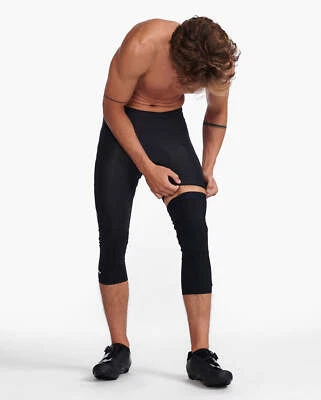 Novos aquecedores de joelho 2XU Aero Cycle preto/branco - médio quad 54-62cm, panturrilha 39-42cm - Imagem 1 de 3