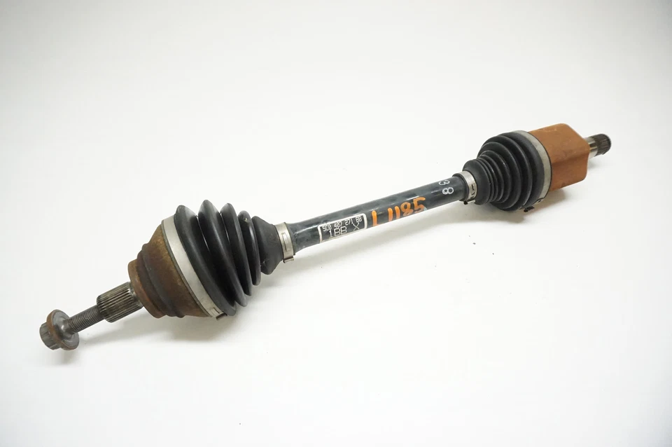 Volkswagen Passat 2018-2022 eje lateral del conductor 5C0407271BB Foto 1 de 3