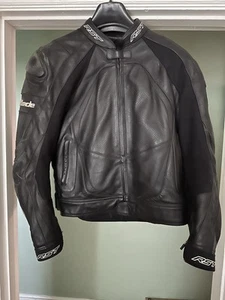RST Blade Leather Jacket - Ladies Size 18 Does Have Some Scuffing - Picture 1 of 6