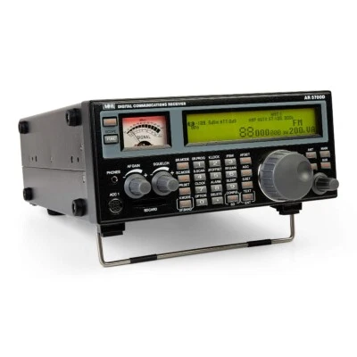 AOR AR5700D Digital Communications Receiver - Image 1 of 4