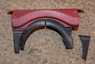 1974-1978 FORD MUSTANG II 2 STEERING COLUMN TRIM BEZEL MOUNT FOR PARTS ONLY!! Foto 1 de 4