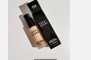 Bobbi Brown Skin Long-Wear Weightless Foundation W-056 Warm Natural 13ml new - Picture 1 of 1