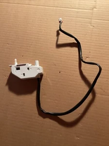 Interruptor completo cubo deshumidificador Frigidaire FFAD5033R1A0 - Imagen 1 de 1