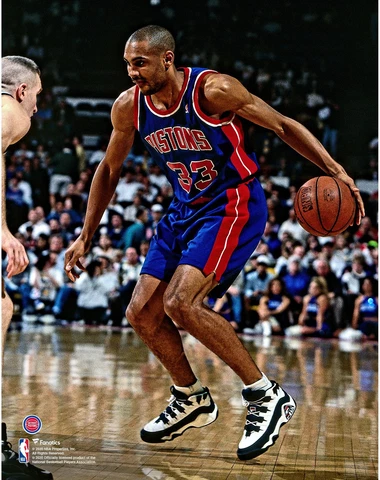Grant Hill Detroit Pistons Unsigned Dribbling In Blue Photo Cover
