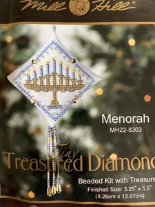 Kit de cuentas de vidrio de diamante ""Menorah"" pequeño y preciado Mill Hill - Imagen 1 de 4
