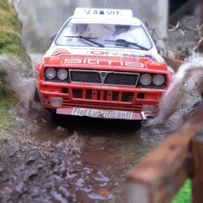 lancia delta integrale  kit montato  DIORAMI  SCALA1/24 - Immagine 1 di 4