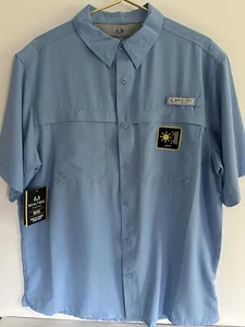 Real Tree Vented Fishing Shirt Casual Short Sleeve Men's Large Light Blue NWT - Picture 1 of 8