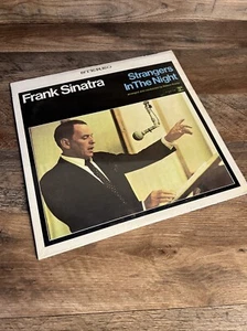 FRANK SINATRA - STRANGERS IN THE NIGHT - 1966 REPRISE - F-1017 FACTORY SEALED - Picture 1 of 8