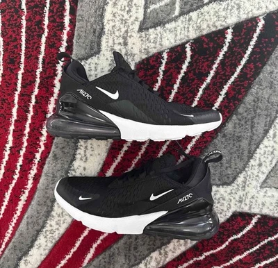 Air Max 270 Gs Triple Negro Talla 6 Foto 1 de 4
