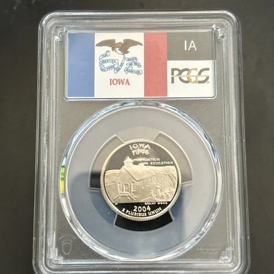 2004-S 25c CLAD PCGS PR70DCAM IOWA QUARTER PROOF DEEP CAMEO PR 70 DC IA - Image 1 of 3