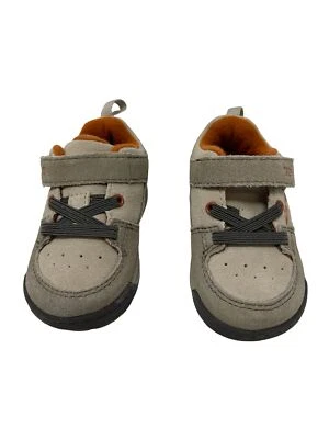 Zapatillas Teva Jóvenes Niños Pequeños Talla 2/3 Tostado Naranja Dinosaurio Sin Encaje Foto 1 de 4