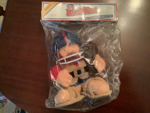 RARE 1983 Tudor Games NFL Huddles New York Giants Mascot  In Original Package Cover