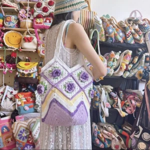 Floral woven HANDMADE knit tote bag, handbag, shoulder bag (purple) - Picture 1 of 2