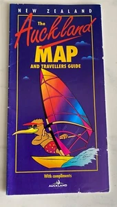 Vintage NEW 1995 New Zealand The Auckland Map & Travellers Guide - Picture 1 of 8